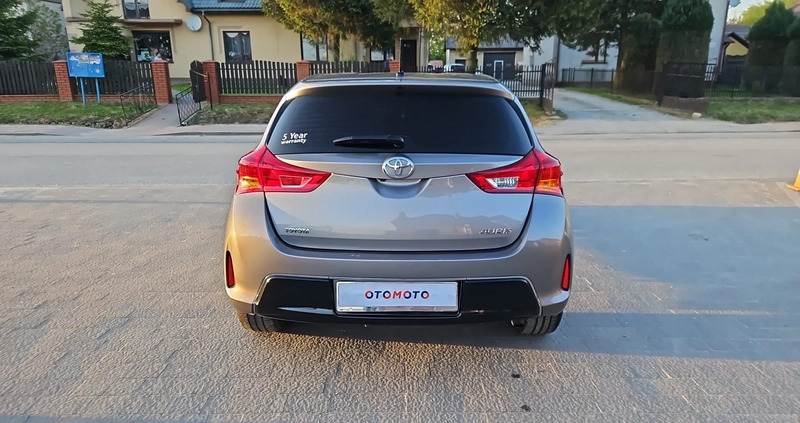 Toyota Auris cena 34900 przebieg: 225000, rok produkcji 2013 z Libiąż małe 232